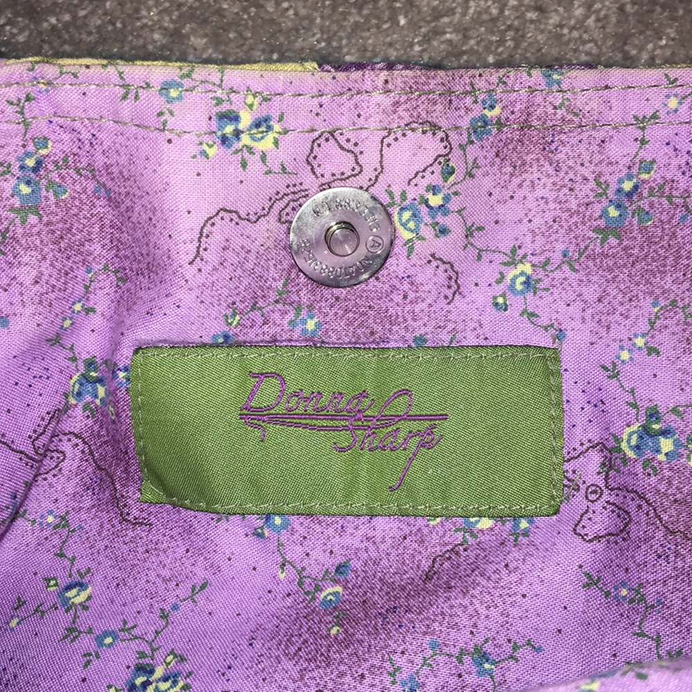 Cute little purse. - Picture 5 of 8
